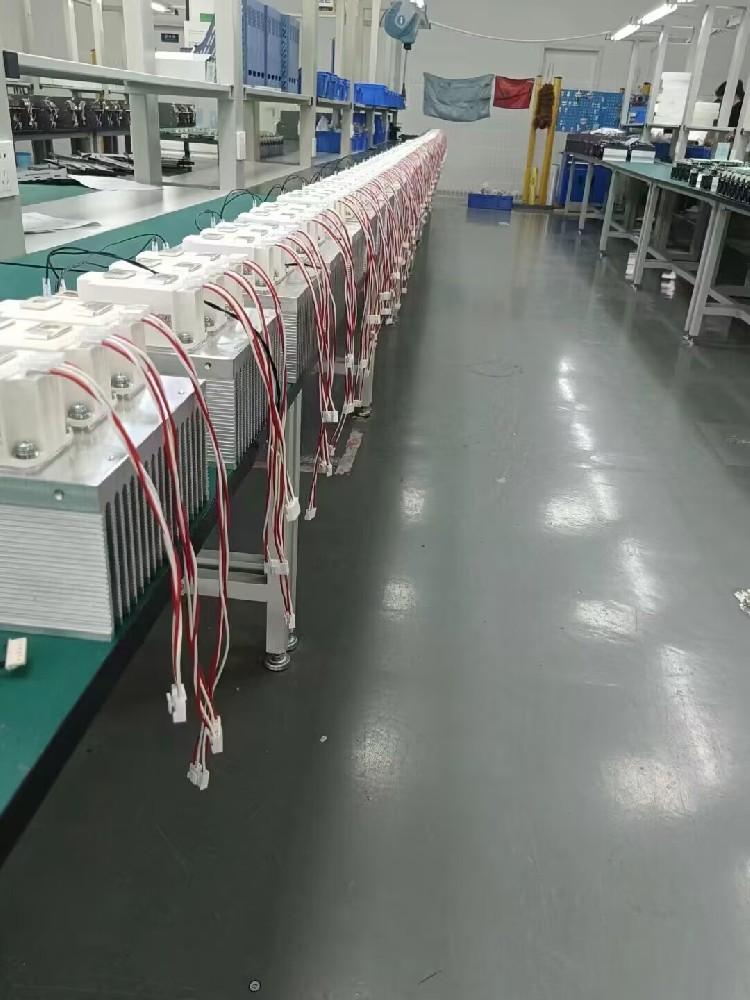 电力调整器出现问题，我们该若何查抄呢？