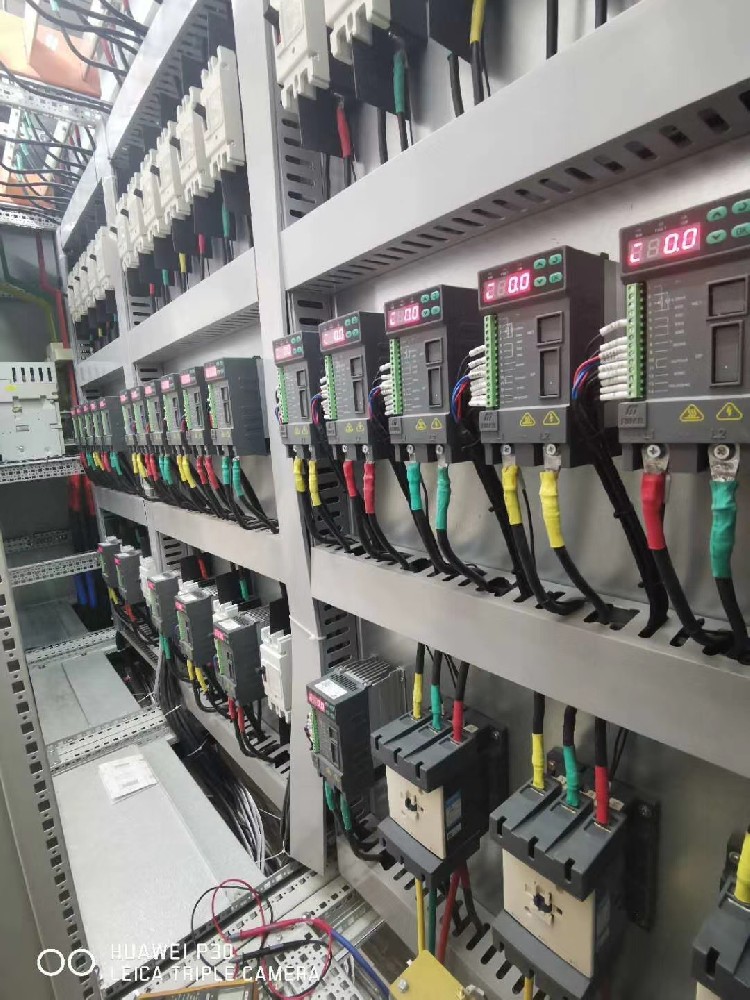 电力调整器工作道理你知路吗？
