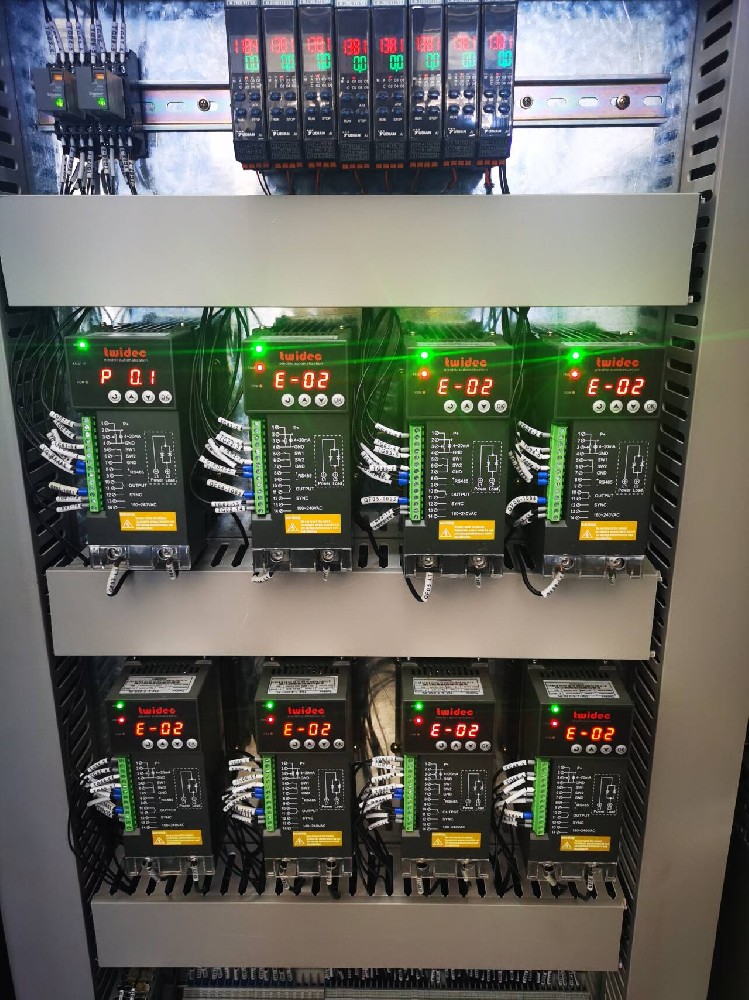 电力调整器不工作了什么原因？